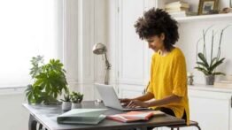 9 Passos para Você Encontrar o Emprego que Você Quer Sem Sair de Casa